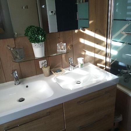 Chambre Dans Jolie Maison Avec Jardin Au Calme Beyun Dış mekan fotoğraf