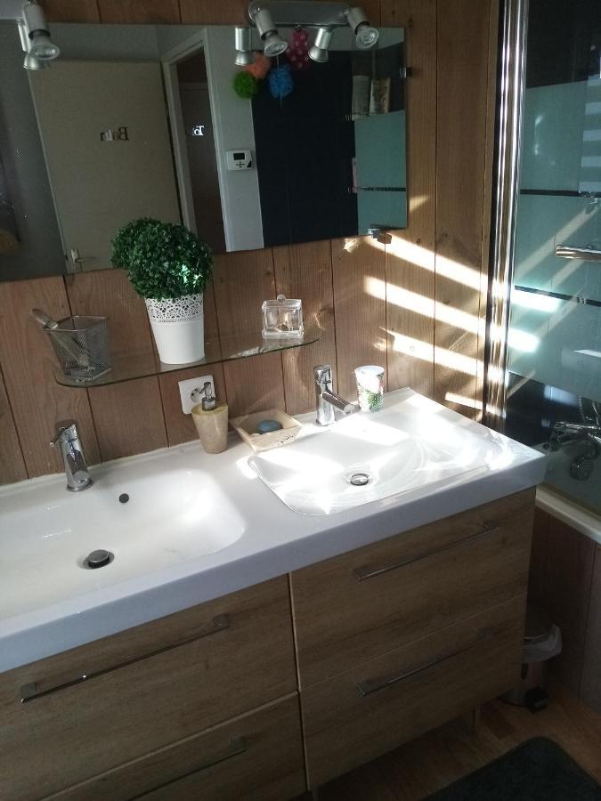 Chambre Dans Jolie Maison Avec Jardin Au Calme Beyun Dış mekan fotoğraf